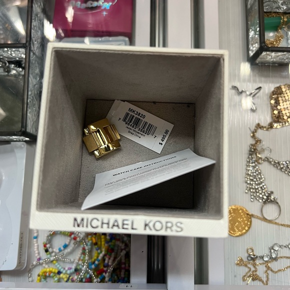 MICHAEL KORS Icey cubic zirconia watch - Picture 2 of 9